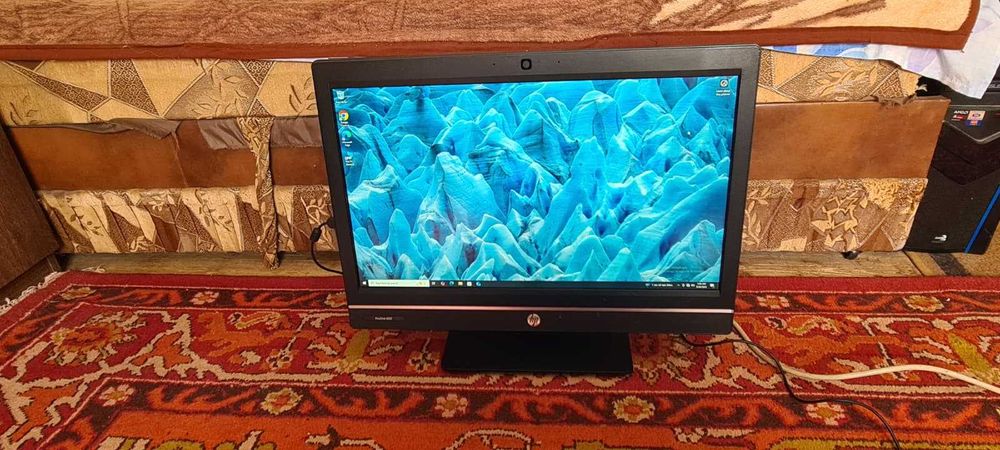 PC AllInOne HP cu procesor i3-4130,8 Gb RAM si 250 HDD,stare buna