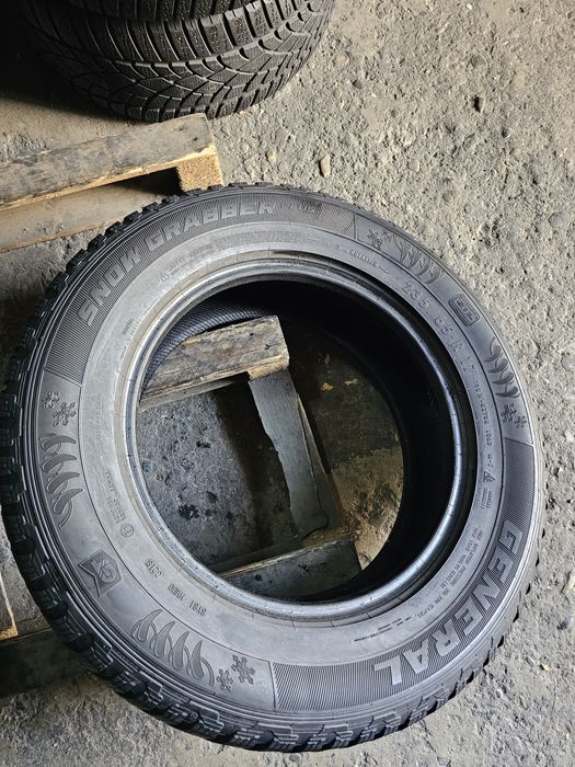 2 anvelope iarna 235 65 17 General