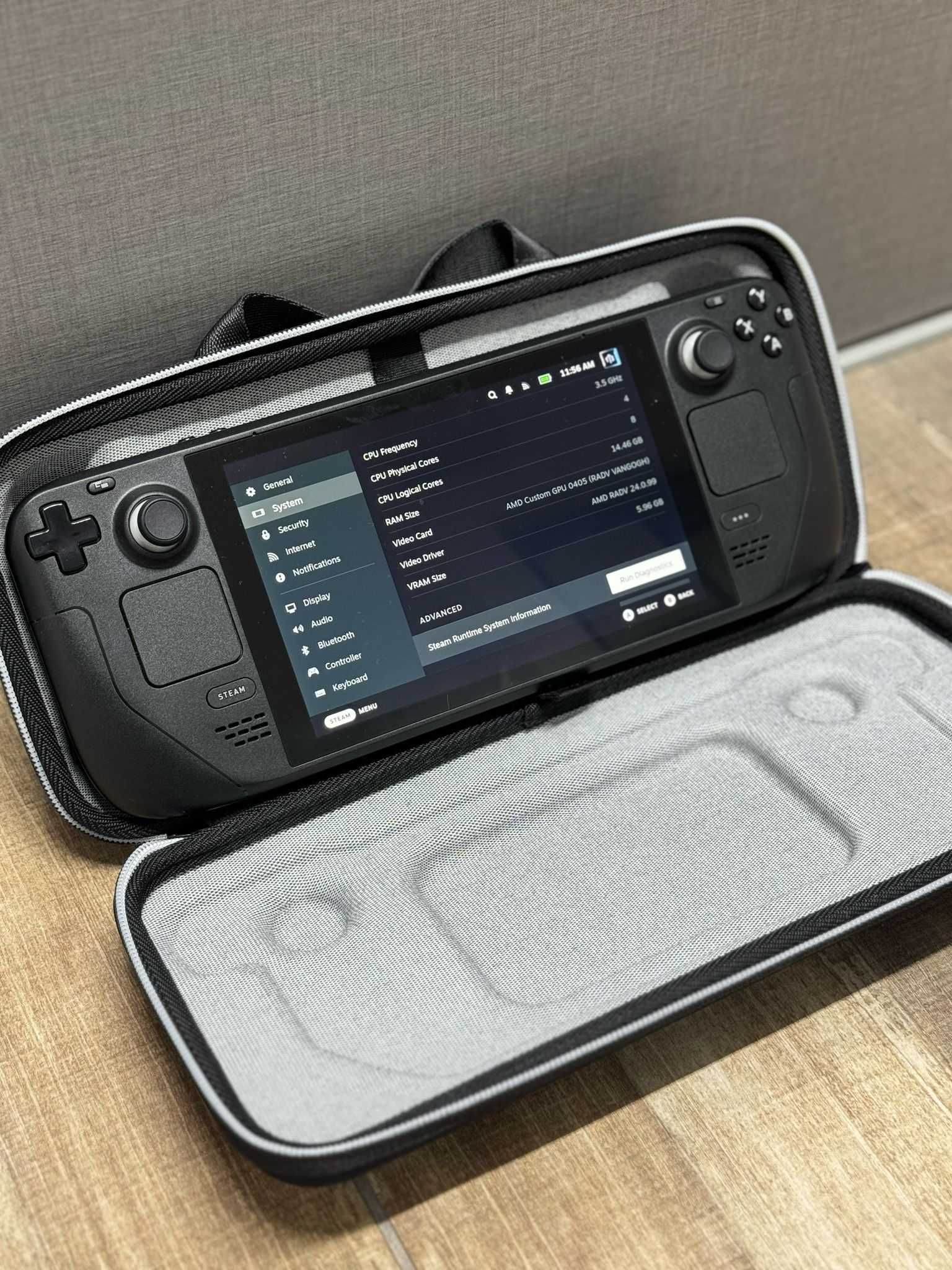 Consola portabila gaming Steam Deck