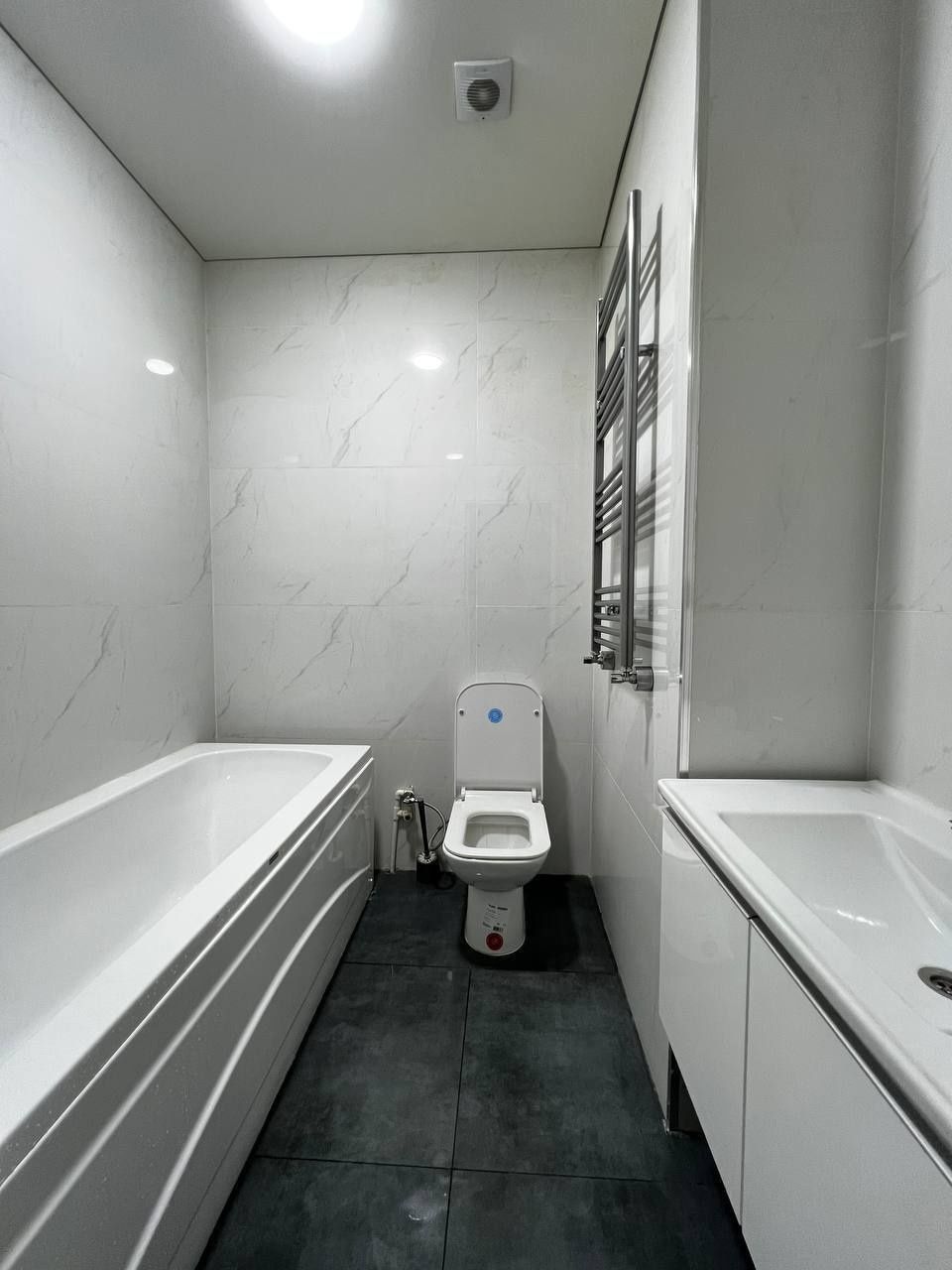 Продается 3х ком квартира, ЖК NUR, ор-р: Алайский рынок, 71 м²