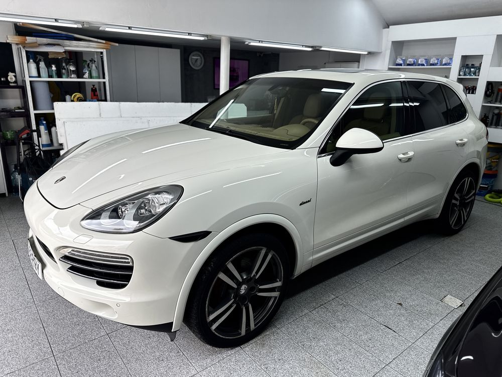 Porsche cayenne , proprietar !