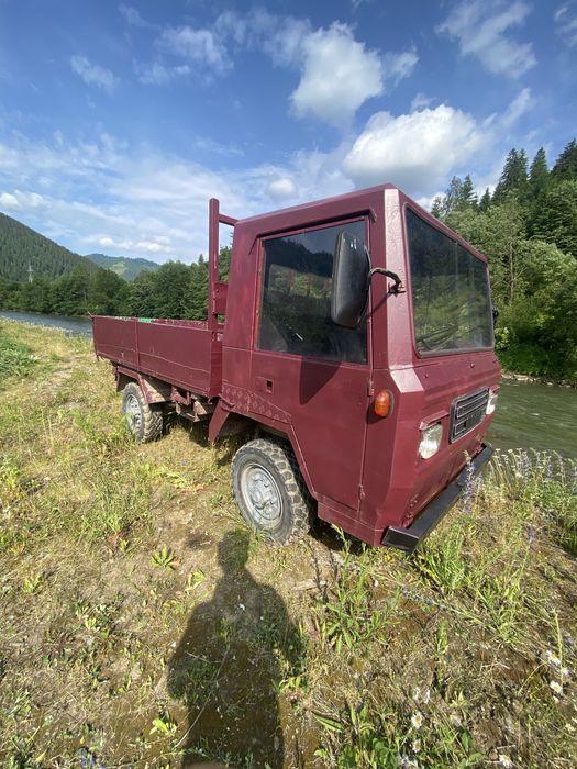 Vand motoagricola in 2 pistoane functională