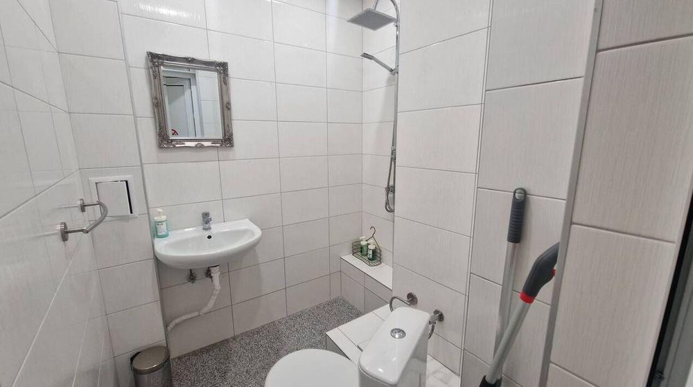 Дава се под наем Двустаен апартамент в Варна, Гръцка махала - 55 кв.м за 450 € - Снимка #4