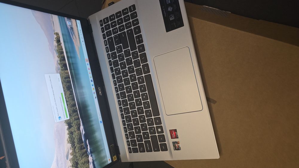 Лаптоп в гаранция Acer Aspire 3
