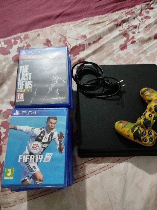 Consolă PS 4 SLIM 1 Tb