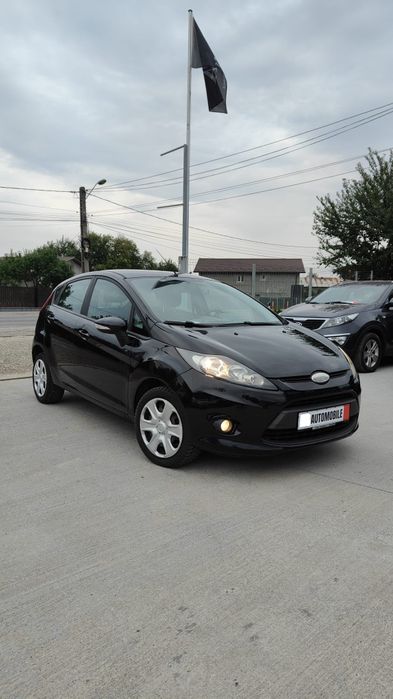 Ford Fiesta 1.4 benzina Rate Garanție