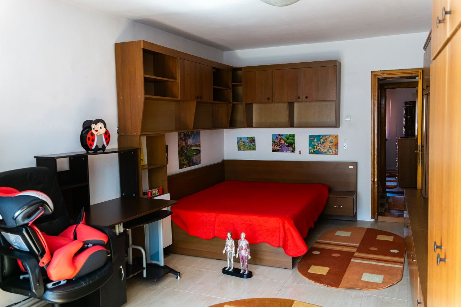 Apartemen de vanzare, 2 camere, decomandat, etaj 1/3, Nehoiu jud Buzau