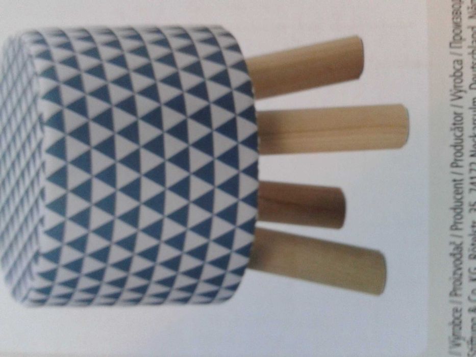 Нова табуретка в ретро стил.