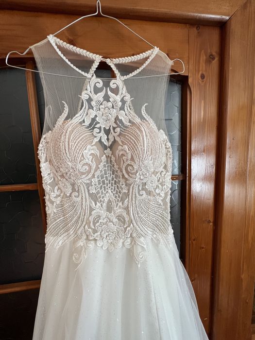 Vând rochie de mireasă superbă