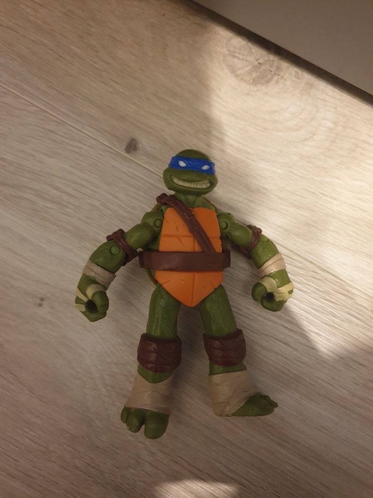 Vand figurine articulate ninja turtles