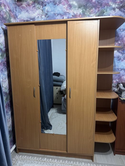 Продам шкаф для детской комнаты