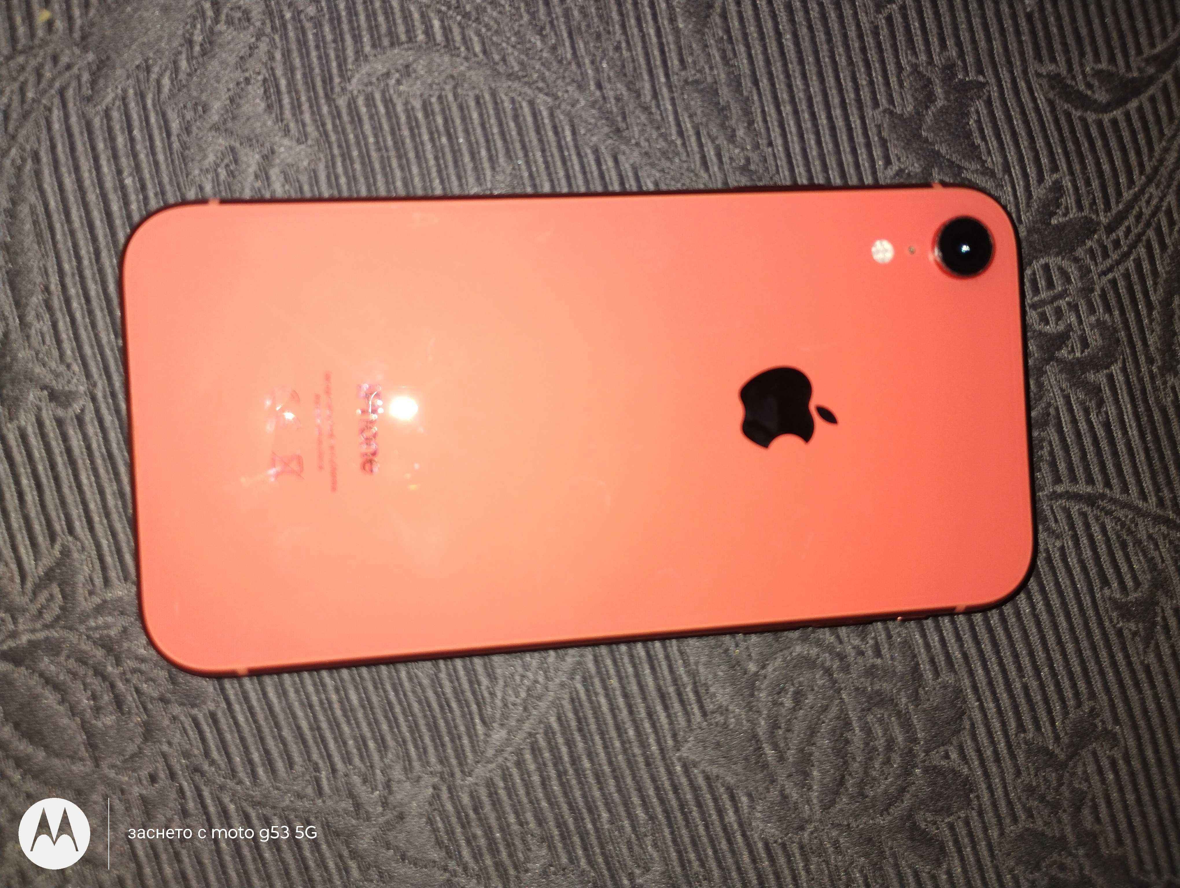 iPhone XR 64gb..