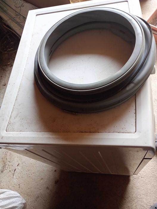 Vind mașină de spălat rufe Whirlpool pentru piese