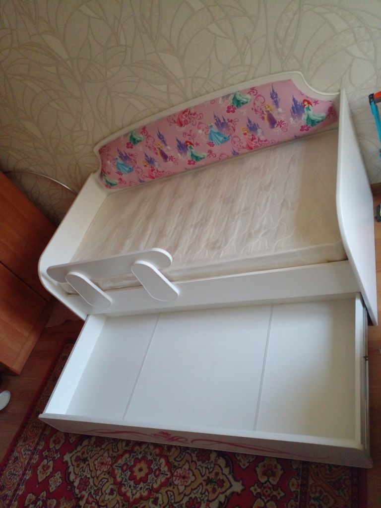 Мебель для спальни