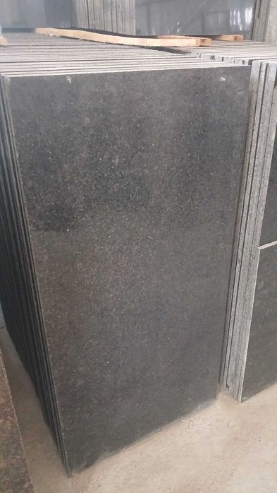 Angola black/ Tan brown / Kapusta/Ko'ksaroy granit + usta xizmati