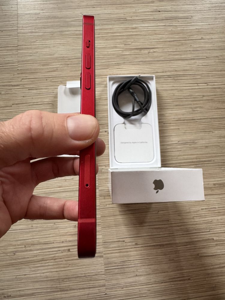 IPhone 13 128Gb в отлично състояние