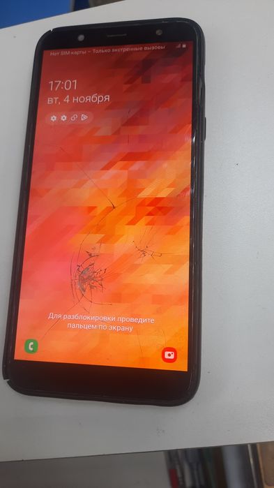 Продам самсунг А6+ (А605) стекло треснуто но на работу не влияет
