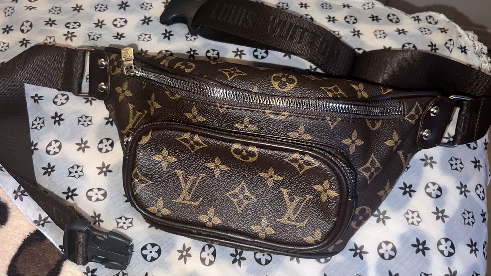 Geanta borseta louis vuitton unisex