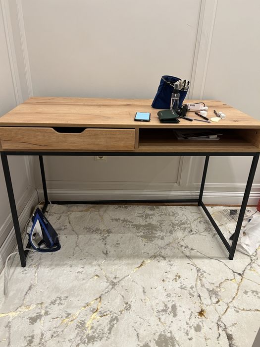 Журнальный стол