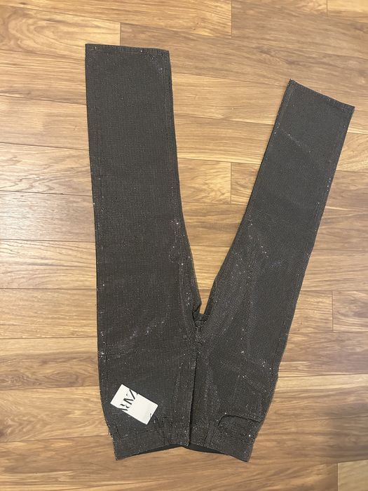 Нови дънки Zara с камъни