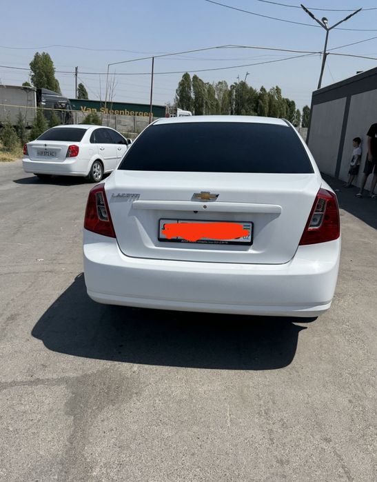 Chevrolet Gentra сотилади