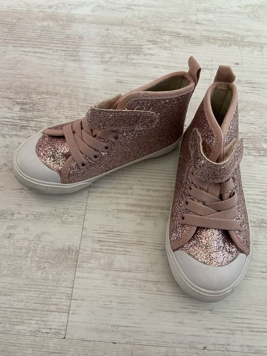 Блестящи кецове H&M 25 номер