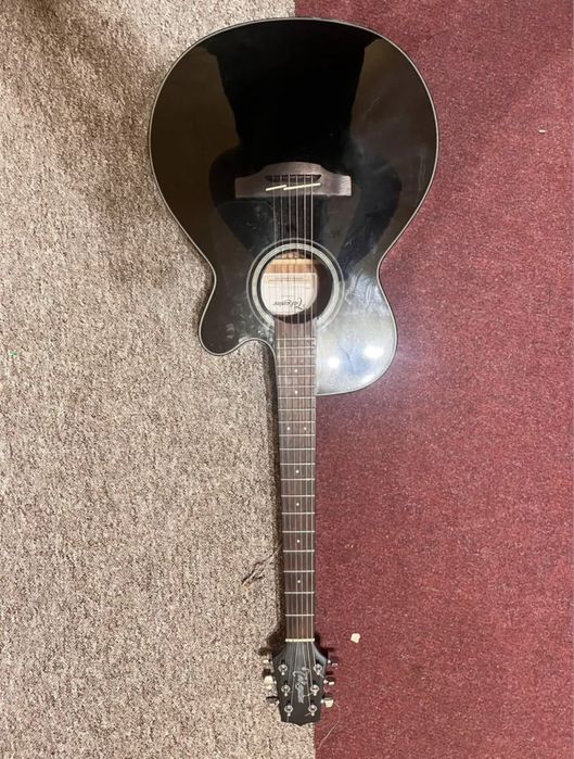 Chitara Takamine