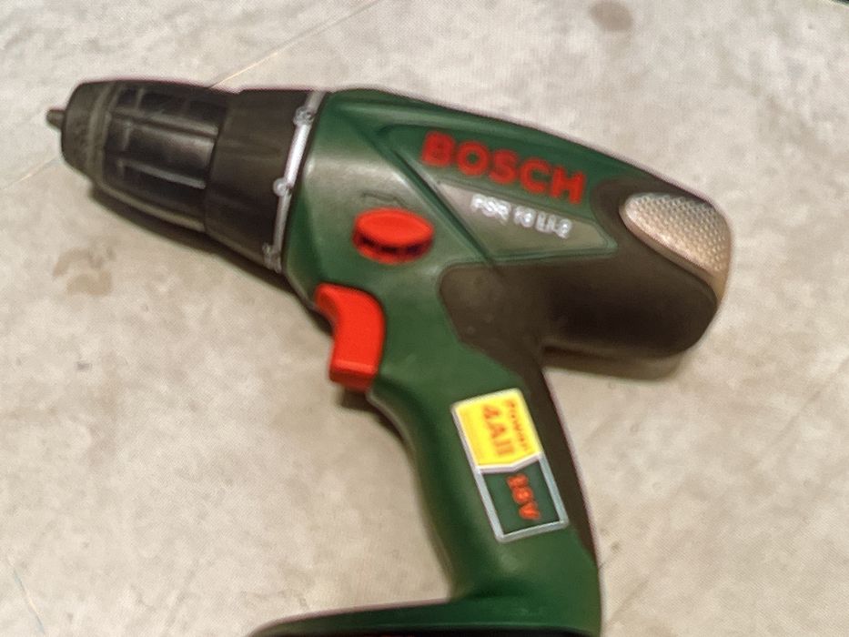 PSR 18-Li, folosit ocazional, perfect functional, 18V, original Bosch.