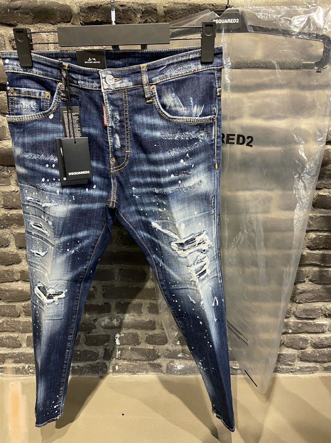 Blugi Dsquared2 Noile colectii 2021 2022  Calitate Top Jeans