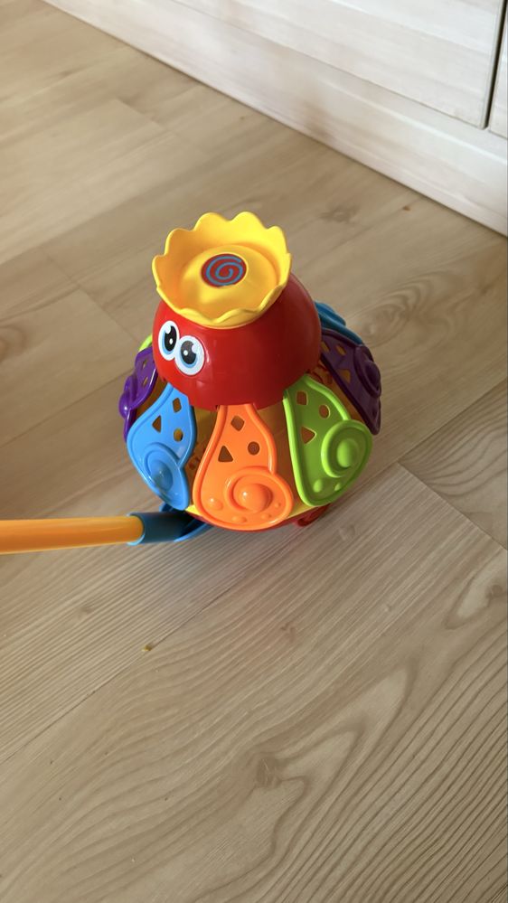 лот 3 играчки, колички и голям въртящ се връх