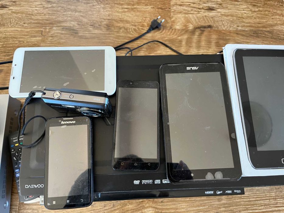 DVD & Blu Ray playere, router nou sistem sunet, boxe de marca