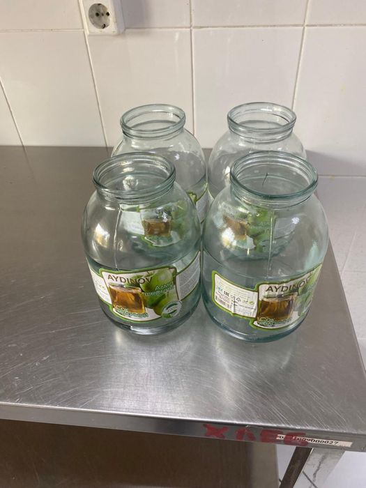Банки стеклянные по 2 литра