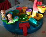 Set creativ cu plastelina