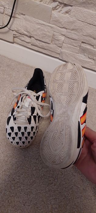 Adidasi fotbal adidas marimea 33 20.5 cm