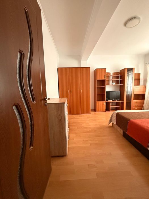 Garsoniera de vânzare