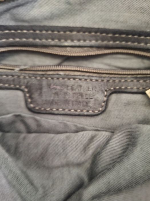 Дамски раница естествена кожа.