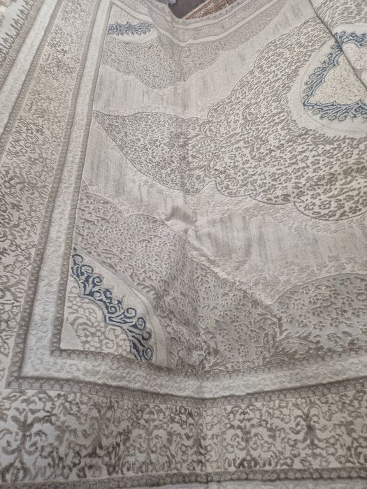 Срочно продам ковёр