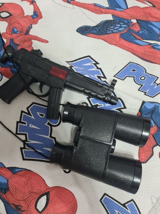 Продам бинокль, игрушечный автомат