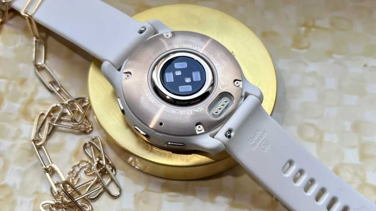 Смарт часы Garmin Venu 2 Plus (cream gold/ivory)