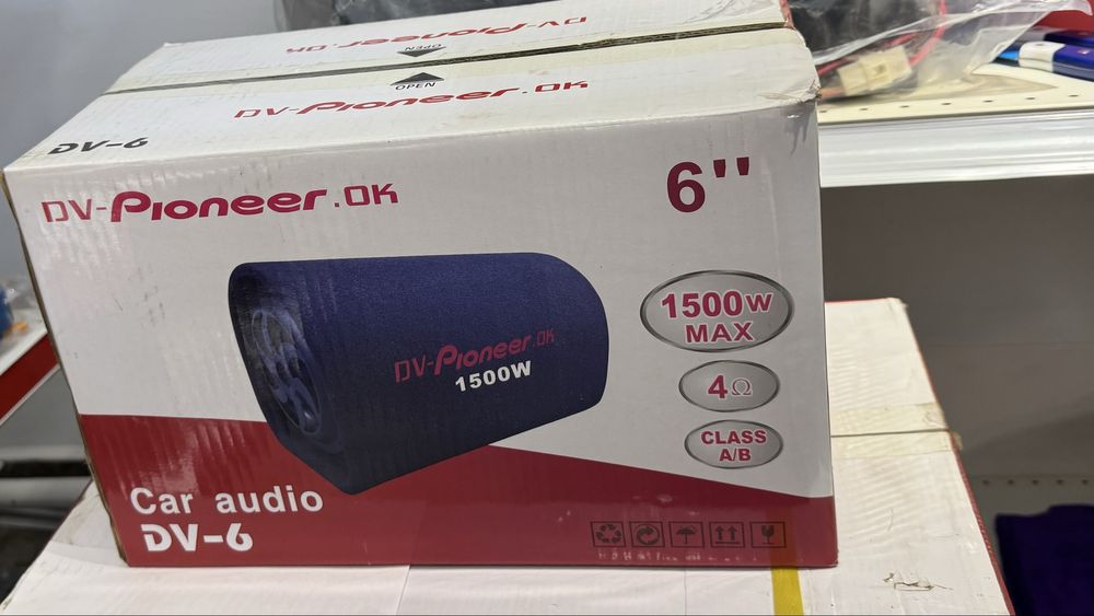 Сабвуфер новый.