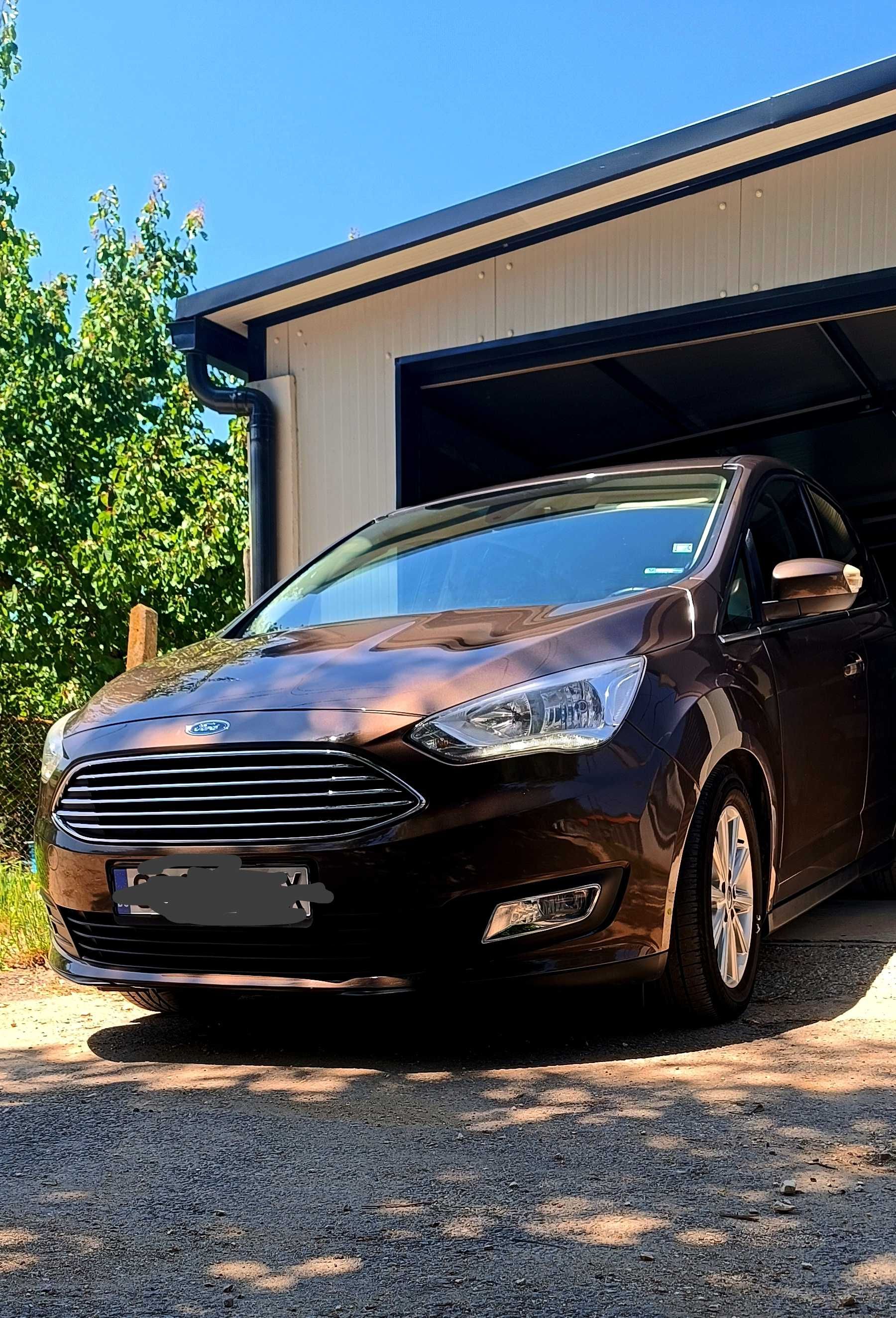 Ford c-max titanium