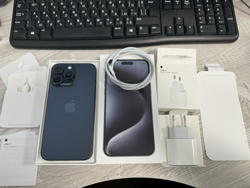 Iphone 15 Pro Max 256gb. - Чисто Нов.