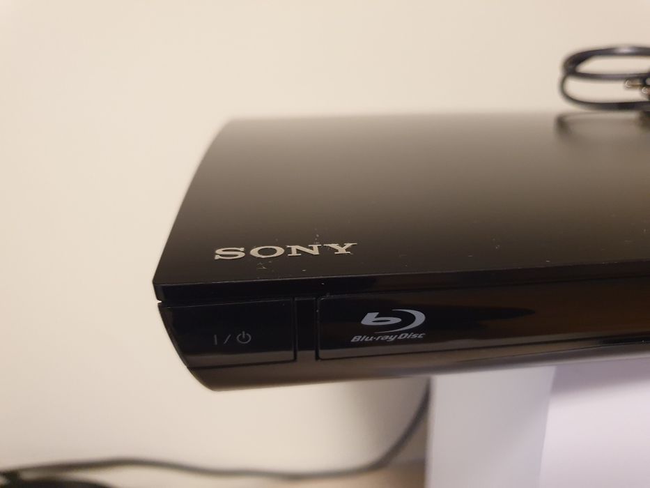 Blu-Ray Система за домашно кино 3D Sony BDV-E190