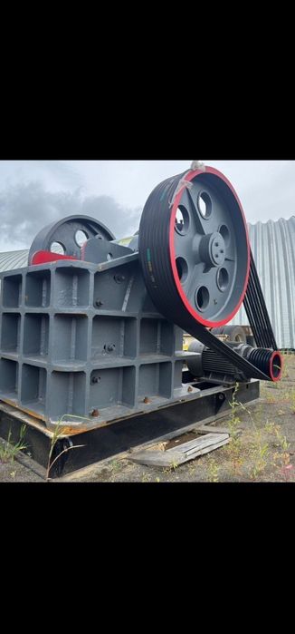 Щековая дробилка 600*400