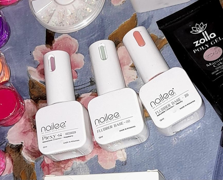 set de făcut manichiura cu gel sau semipermanenta