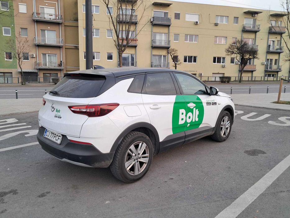 Opel Grandland X 1.5 D, Automata, 130 Cp (Colant BOLT)