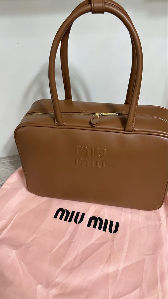 Сумка Miu Miu женская