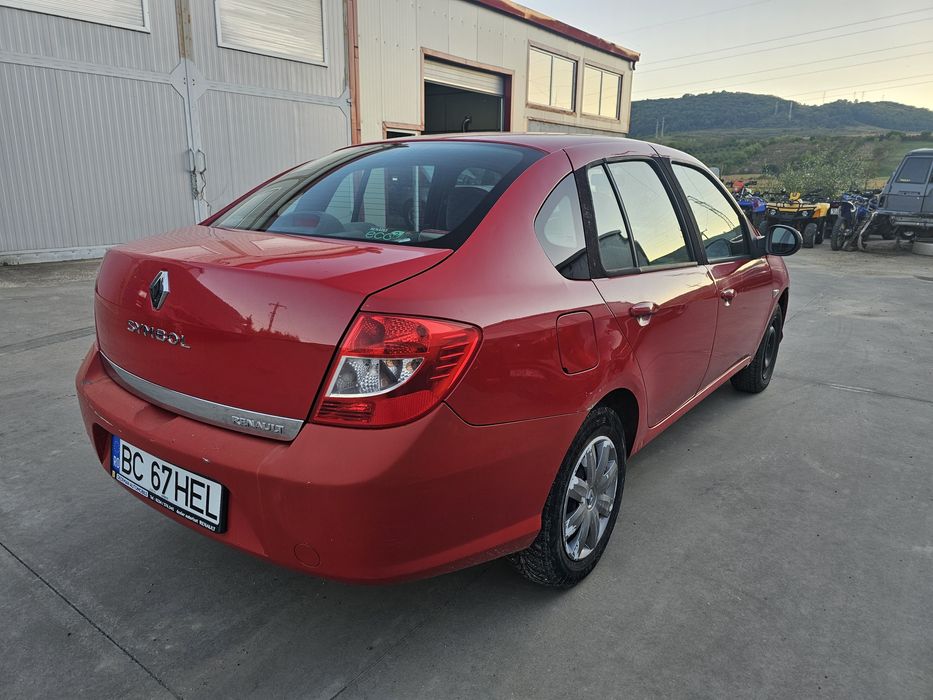 Renault Symbol 2012