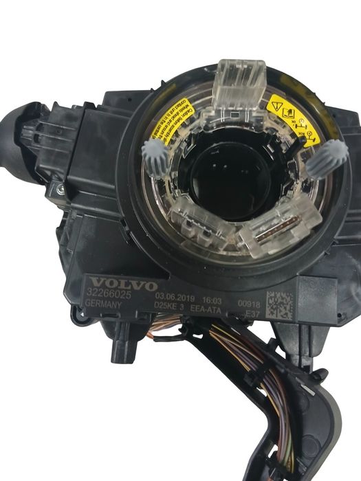 Spirala/bobina airbag (inel SRS) VOLVO XC60 II 246 2017 - > 32266025