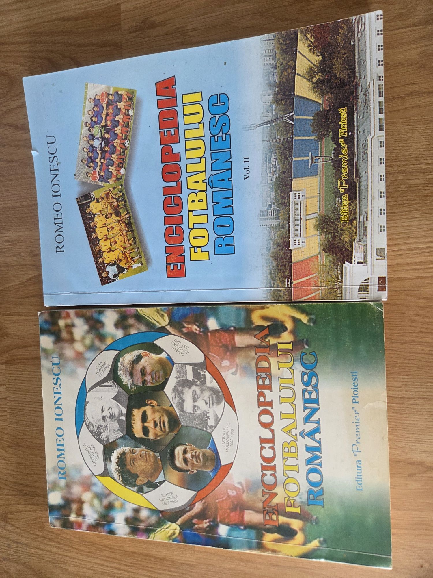 Enciclopedia fotbalului romanesc(2 volume)-Romeo Ionescu -
